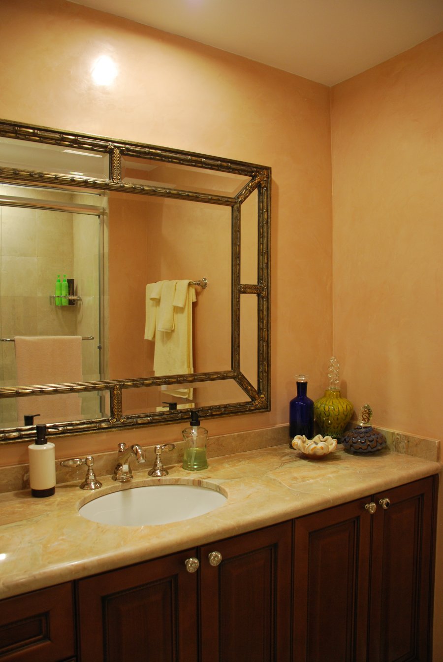 Bathroom 2 Vanity